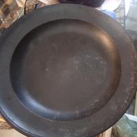 Antico piatto in peltro 