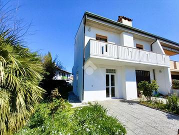 PORZIONE DI BIFAMILIARE A BAGNACAVALLO