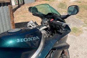 honda vfr 750