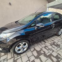 Ford Fiesta 1.2 60CV 5p. titanium 2012