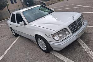 splendida W124 250D 20V ASI CRS come nuova 