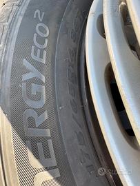 cerchio e gomme  per nuova panda