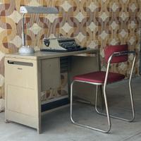 Scrivania Olivetti
