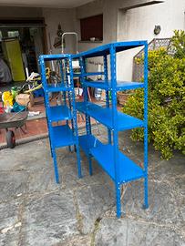 Scaffale metallico