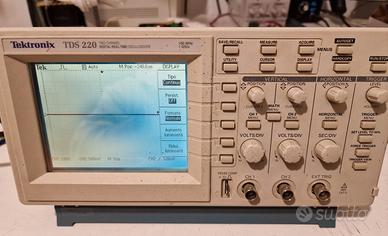 Oscilloscopio digitale Tektronix Tds220