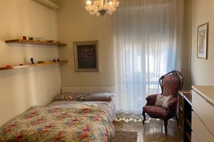 Stanza matrimoniale per studentesse pakistane