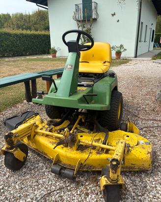 John Deere piatto frontale