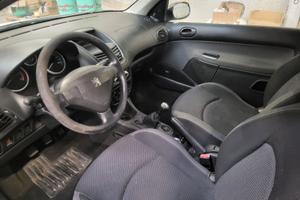 Pegeot 206 plus