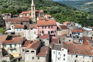 MULTILOCALE A PIETRABRUNA