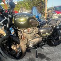 Moto Triumph scrambler 900 cc per ricambi  2018