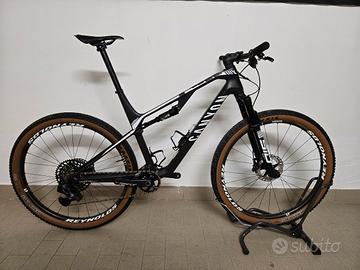 Canyon Lux mtb Full CF7 XX1 AXS
TAGLIA XL 2021