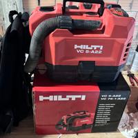 Aspiratore a batteria Hilti con zaino di trasporto