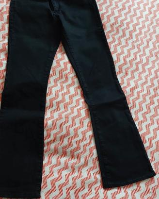 jeans neri a zampa