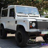Land Rover Defender 90 2.5 Td5