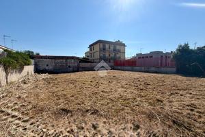 TER. RESIDENZIALE A ROMA
