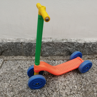 Cavalcabili e monopattini NUOVO