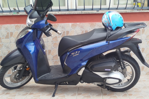 Sh 300 led sport ABS motore 350 2024 italiano