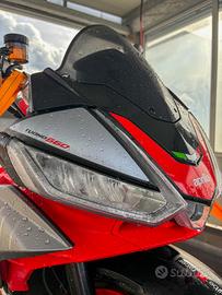 Aprilia Tuono 660
