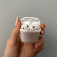 AirPods 2 originali con custodia di ricarica