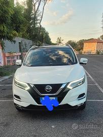 Nissan Qashqai 1.5 diesel Nconnecta