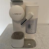 Macchina caffè Nespresso Delonghi LATTISSIMA ONE