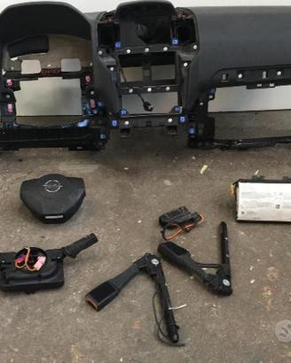 OPEL ZAFIRA KIT AIRBAG 2005-2014