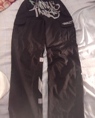 pantaloni marca Minus two