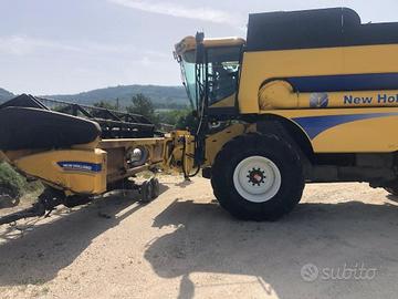 NEW HOLLAND CSX7060 MIETITREBBIA INTEGRALE,SOLLE