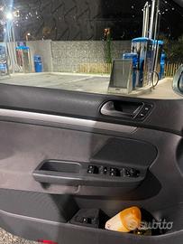 VOLKSWAGEN Golf 5ª serie - 2006