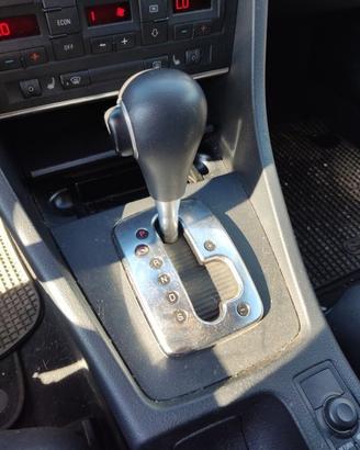Leva cambio AUDI A4 1968cc diesel del 2006