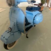 Lego 10298 Vespa 125
