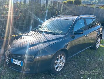 Alfa Romeo 159 SportWagon 159 SW 1.9 jtdm 16v Dist