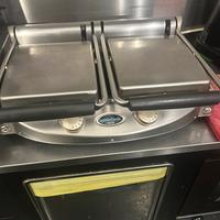 Piastra doppia in vetroceramica