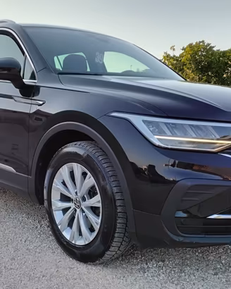 Volkswagen Tiguan 2.0 TDI 150 CV SCR DSG Elegance