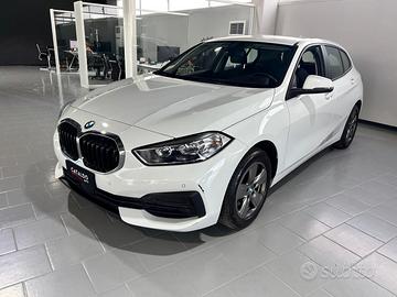 Bmw 116 116d 5p. Business Advantage