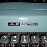 Macchina da scrivere Olivetti Lettera 32 vintage 