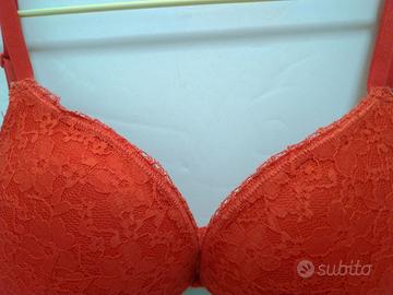 REGGISENO PUSH UP ARANCIONE