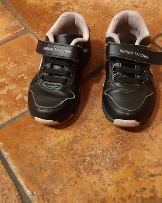Scarpe bimba