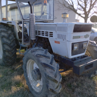 Trattore agricolo Lamborghini 904