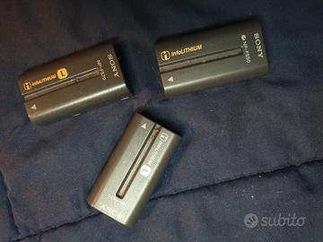 2 x Sony IntoLITHIUM NP-F570