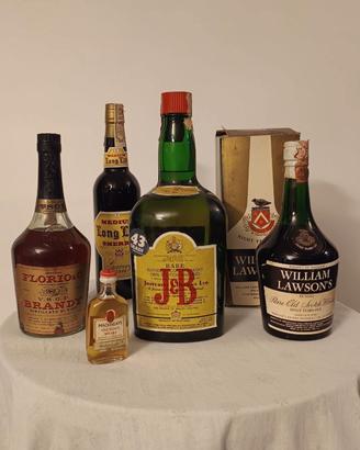 Bottiglie whisky vintage