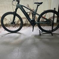 Cube Stereo Hybrid 120 Pro 625 TG L