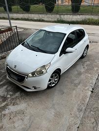 Peugeot 208 hdi