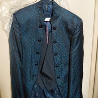 Abito da sposo completo di tutto