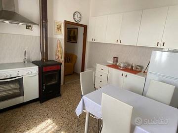 Casa indipendente a Bibbiena, 5 locali