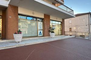 Locale commerciale 70mq