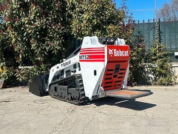 P169 - MINIPALA BOBCAT MT52