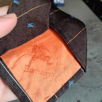 Cravatta Burberrys colore Marrone è color Oro