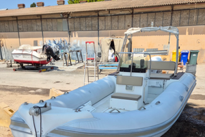 Gommone Nautica LED 610 GS