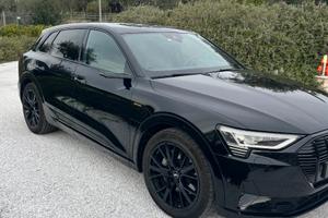 e-tron 55 quattro full optional